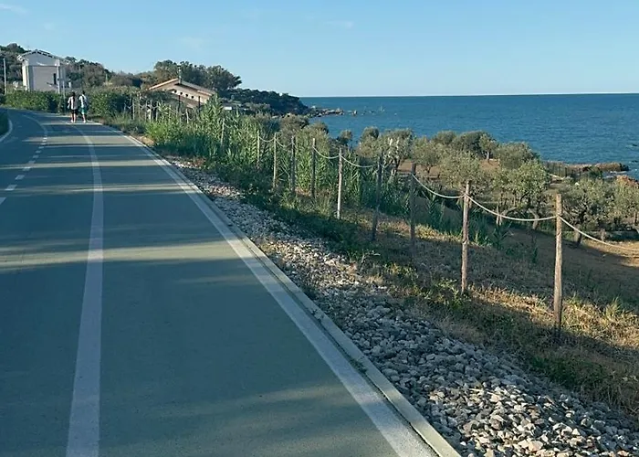 Stella Maris Marina Centro Tatil Evi *